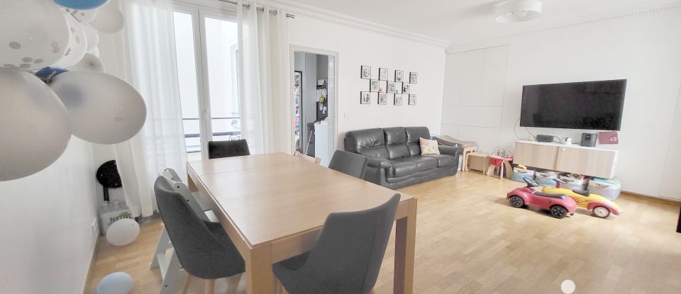 Appartement 3 pièces de 64 m² à Paris (75010)