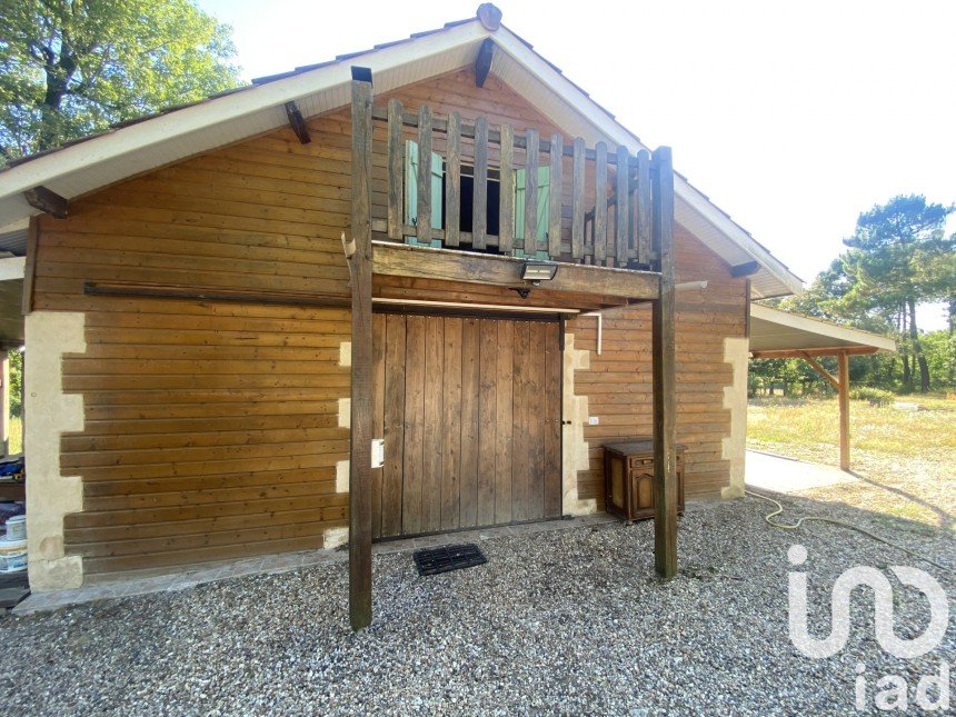 Barn conversion 3 rooms of 62 m² in Saint-Martin-de-Gurson (24610)