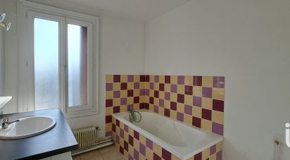 House 6 rooms of 90 m² in Saint-Étienne-du-Rouvray (76800)