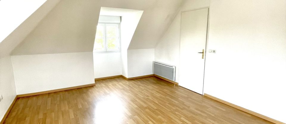 Appartement 4 pièces de 91 m² à Magny-le-Hongre (77700)