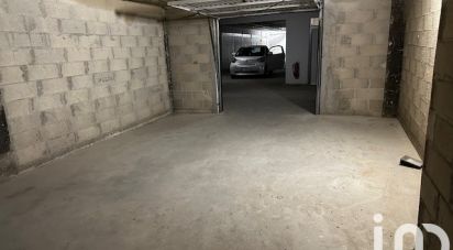 Parking/garage/box de 30 m² à Choisy-le-Roi (94600)