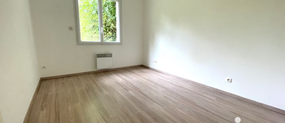 Maison traditionnelle 5 pièces de 91 m² à Bouguenais (44340)