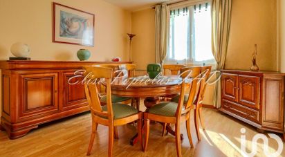 Apartment 4 rooms of 84 m² in Maurecourt (78780)