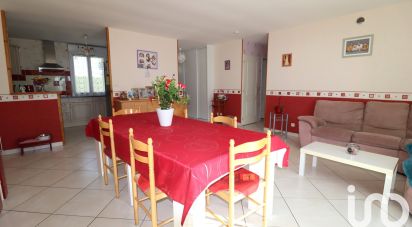 Pavilion 6 rooms of 99 m² in Saint-Martin-la-Campagne (27930)