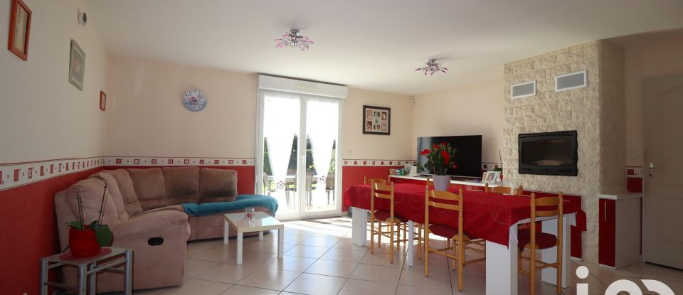 Pavilion 6 rooms of 99 m² in Saint-Martin-la-Campagne (27930)