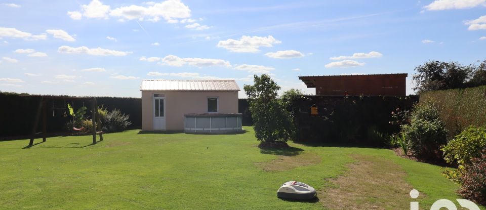 Pavilion 6 rooms of 99 m² in Saint-Martin-la-Campagne (27930)