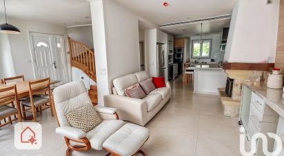 Maison 3 pièces de 122 m² à Saint-Prix (95390)