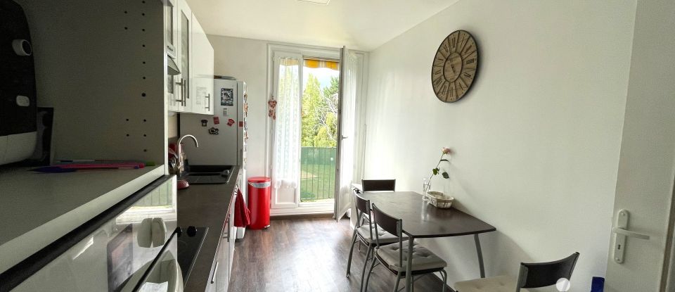 Apartment 4 rooms of 86 m² in Pontoise (95300)