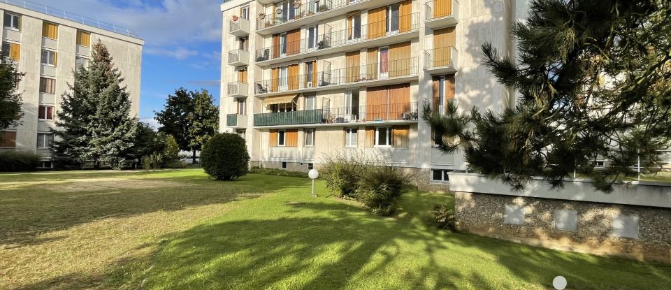 Appartement 4 pièces de 86 m² à Pontoise (95300)