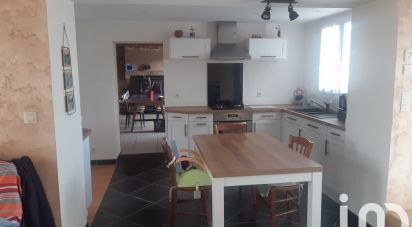 Maison 5 pièces de 119 m² à Bazoges-en-Paillers (85130)