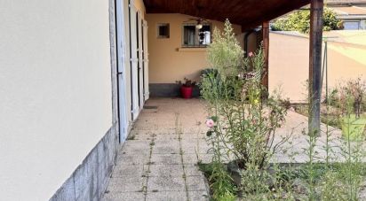 House 5 rooms of 120 m² in Bourbon-Lancy (71140)