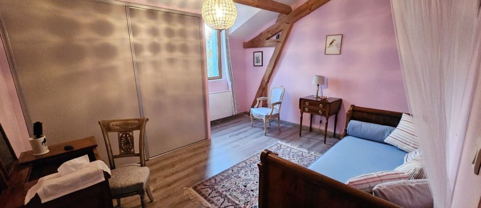 House 7 rooms of 195 m² in Lamonzie-Montastruc (24520)