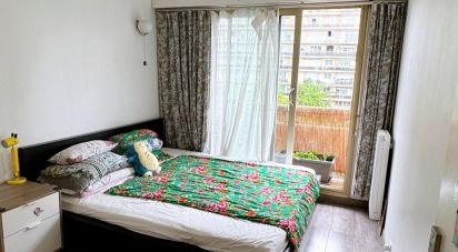 Apartment 3 rooms of 76 m² in Clichy (92110)