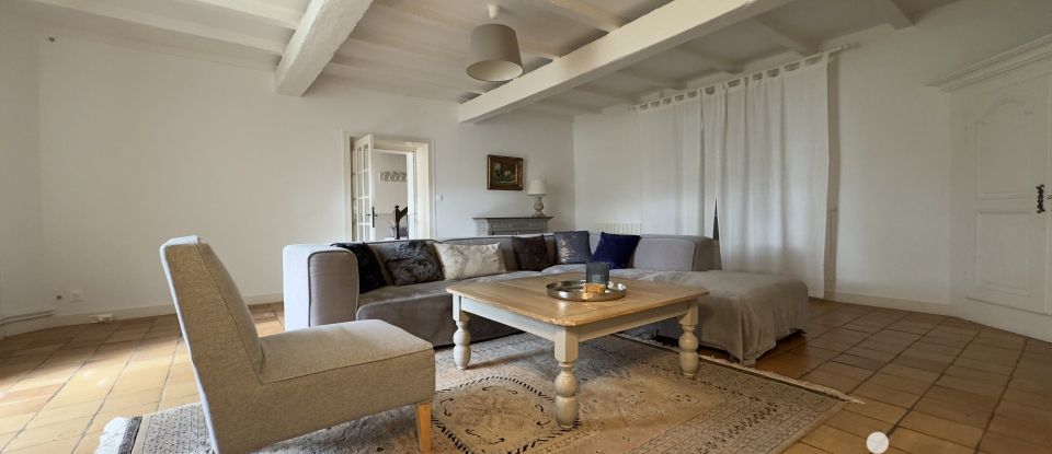 Maison de village 8 pièces de 240 m² à Châtelaillon-Plage (17340)