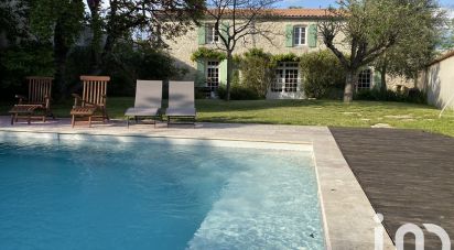 Village house 8 rooms of 240 m² in Thairé (17290)