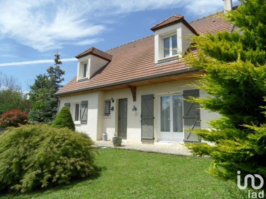 Pavilion 5 rooms of 136 m² in Chermizy-Ailles (02860)