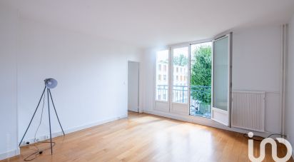 Apartment 4 rooms of 67 m² in Versailles (78000)