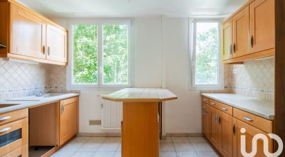 Appartement 4 pièces de 67 m² à Versailles (78000)