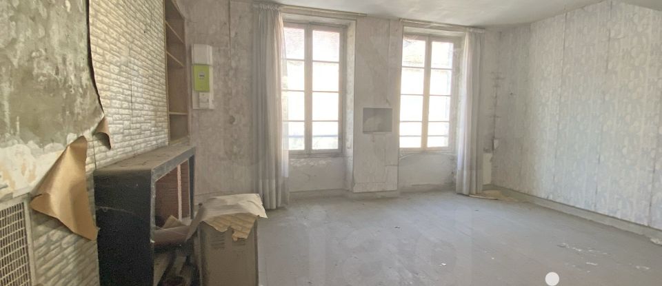 Building in Tonnerre (89700) of 120 m²