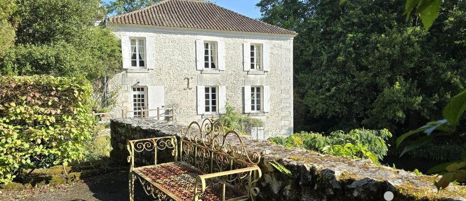 Mill 10 rooms of 354 m² in Cognac (16100)