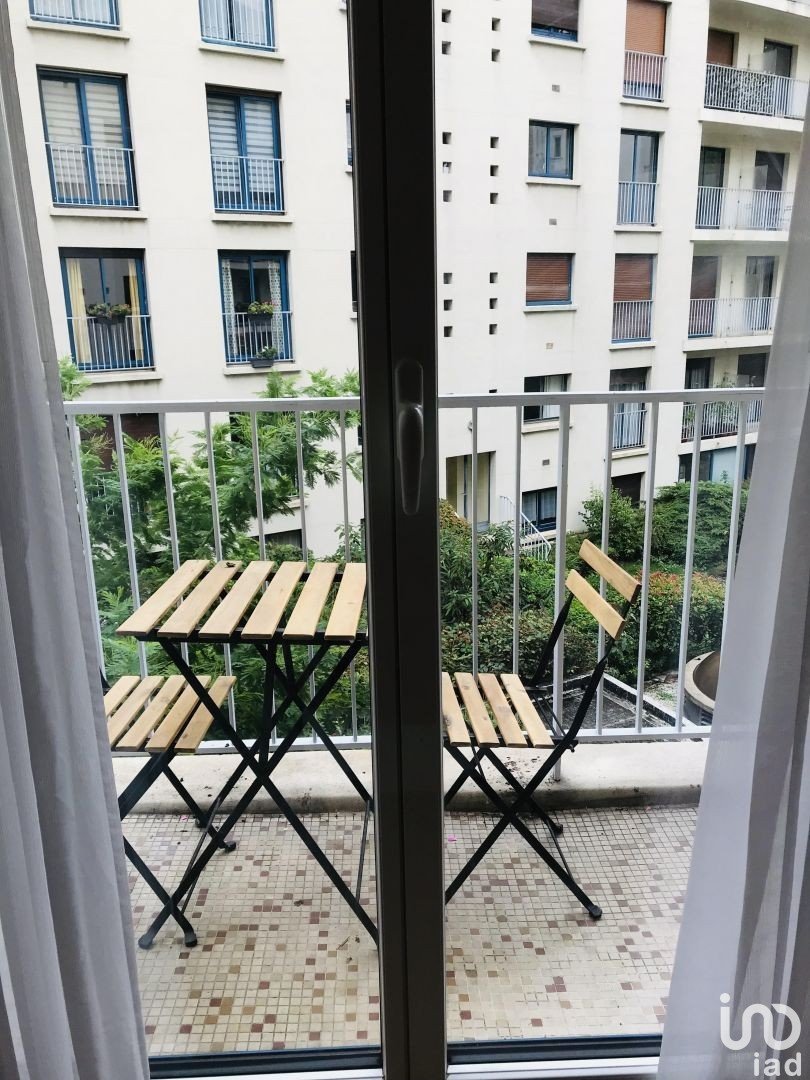 Apartment 3 rooms of 74 m² in Paris (75016)