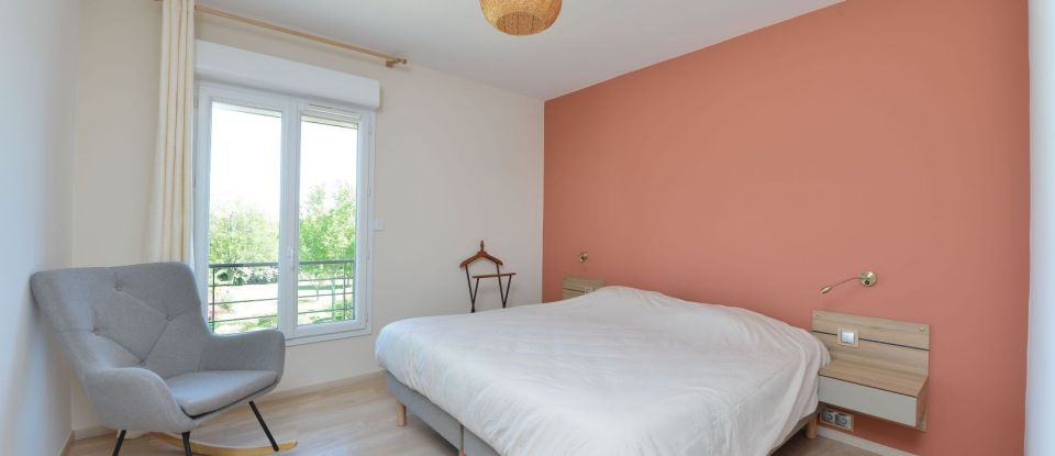 Maison 7 pièces de 251 m² à Arles (13200)