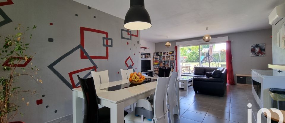 Maison 4 pièces de 112 m² à Valady (12330)