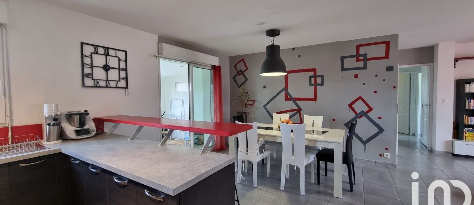 Maison 4 pièces de 112 m² à Valady (12330)