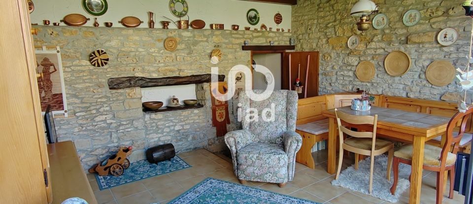 House 6 rooms of 125 m² in Charmes-la-Grande (52110)