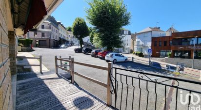 Retail property of 100 m² in Rieupeyroux (12240)