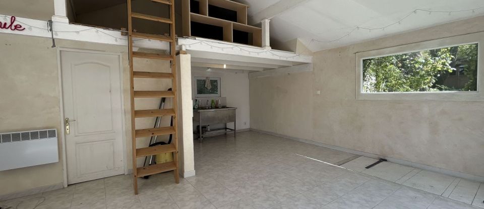 Maison 9 pièces de 213 m² à Bazemont (78580)