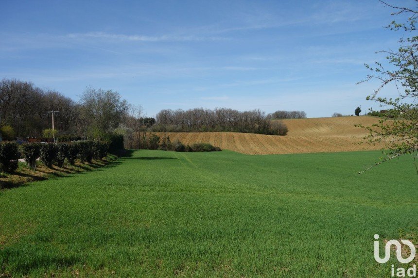 Land of 6,170 m² in Saint-Jean-de-Thurac (47270)