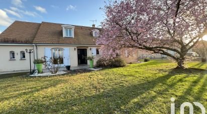 House 7 rooms of 188 m² in Roézé-sur-Sarthe (72210)