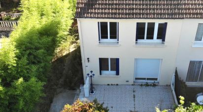 Maison traditionnelle 4 pièces de 78 m² à Saint-Jean-de-la-Ruelle (45140)