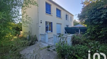 Maison traditionnelle 4 pièces de 78 m² à Saint-Jean-de-la-Ruelle (45140)