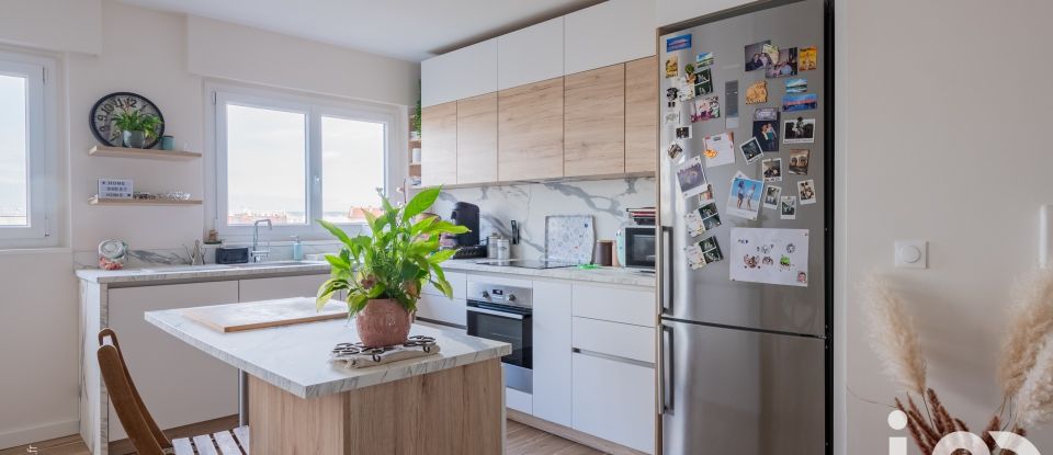 Appartement 4 pièces de 90 m² à Courbevoie (92400)