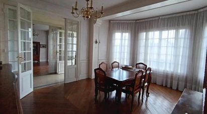 Mansion 10 rooms of 255 m² in Nassandres (27550)