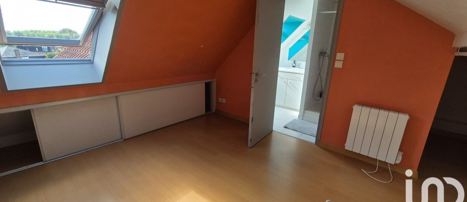 Maison de ville 8 pièces de 230 m² à Lille (59800)