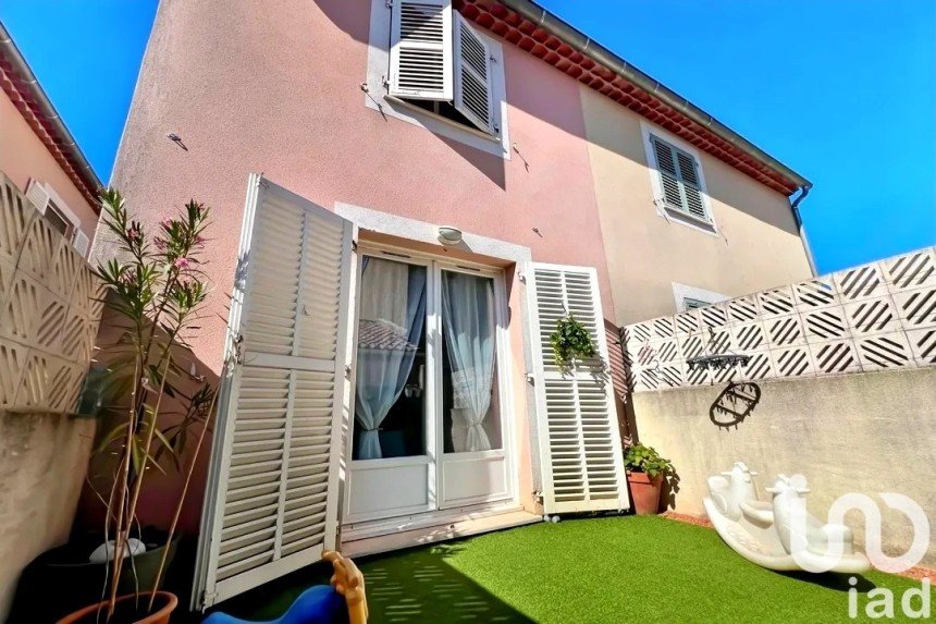 Maison 3 pièces de 71 m² à Saint-Maximin-la-Sainte-Baume (83470)