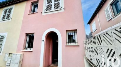 Maison 3 pièces de 71 m² à Saint-Maximin-la-Sainte-Baume (83470)