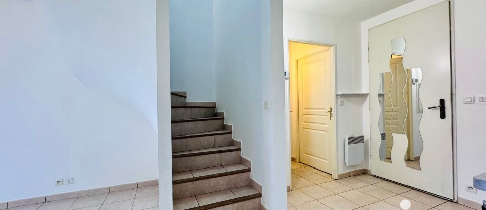 Maison 3 pièces de 71 m² à Saint-Maximin-la-Sainte-Baume (83470)