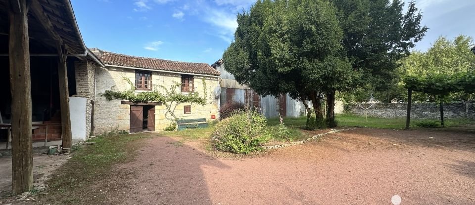 Maison de campagne 4 pièces de 127 m² à Martaizé (86330)