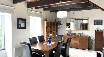 House 4 rooms of 70 m² in Groix (56590)