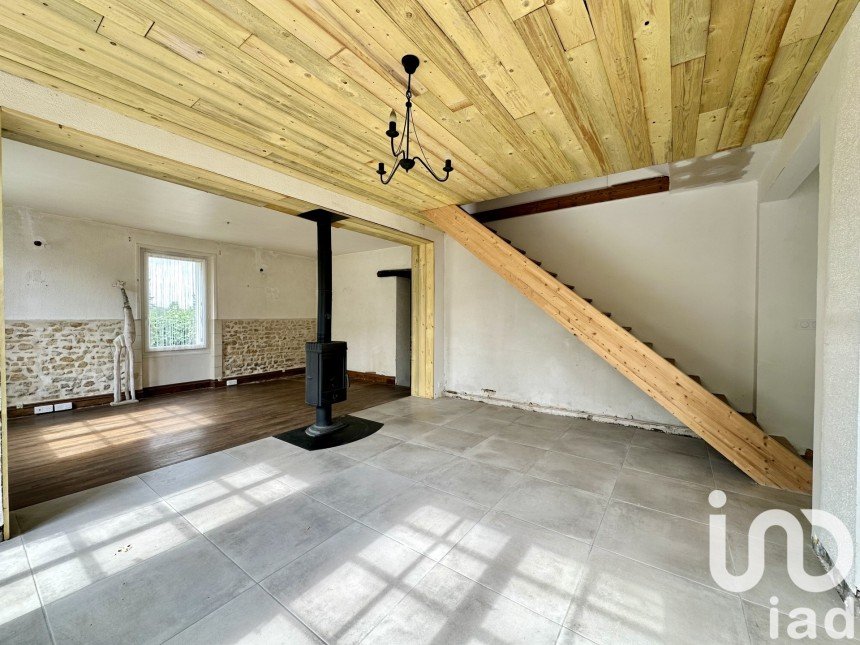 House 5 rooms of 125 m² in Thouars (79100)