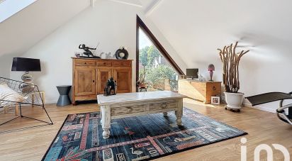 Maison d’architecte 7 pièces de 194 m² à Norrent-Fontes (62120)