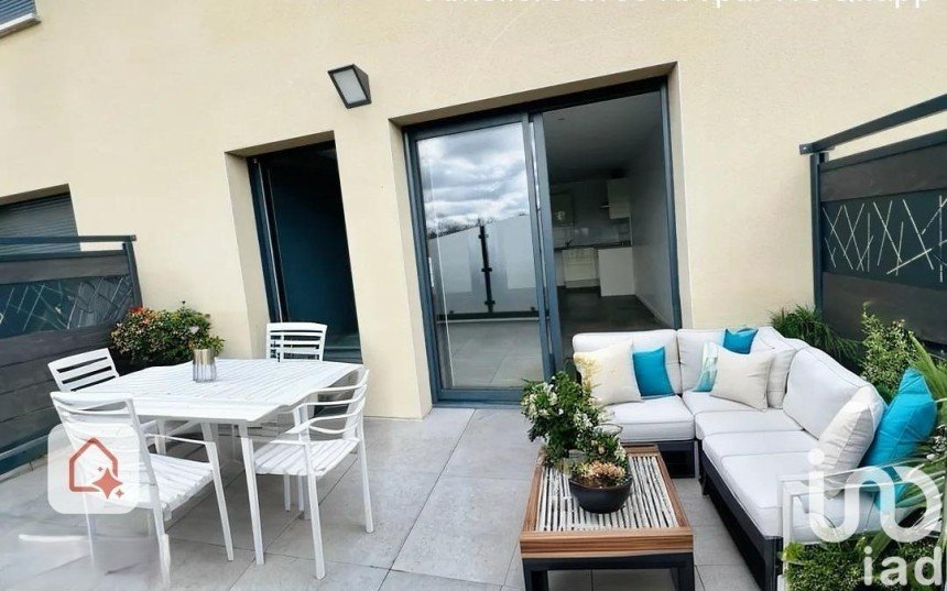 Appartement 4 pièces de 93 m² à Brindas (69126)