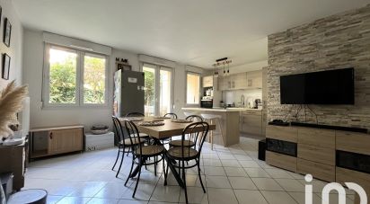 Appartement 3 pièces de 63 m² à Pontault-Combault (77340)