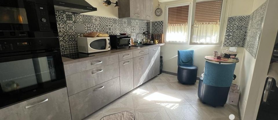 Appartement 4 pièces de 77 m² à Toulon (83000)