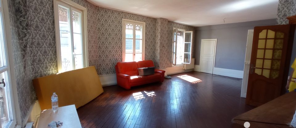 Appartement 4 pièces de 131 m² à Autun (71400)