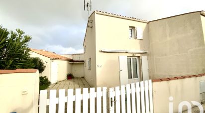 Maison 3 pièces de 40 m² à Saint-Denis-d'Oléron (17650)